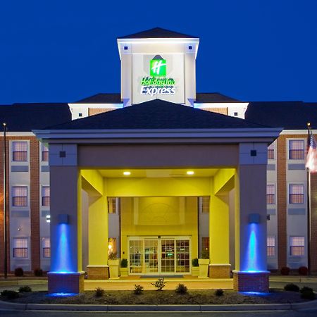 Holiday Inn Express Prince Frederick By Ihg Exterior foto