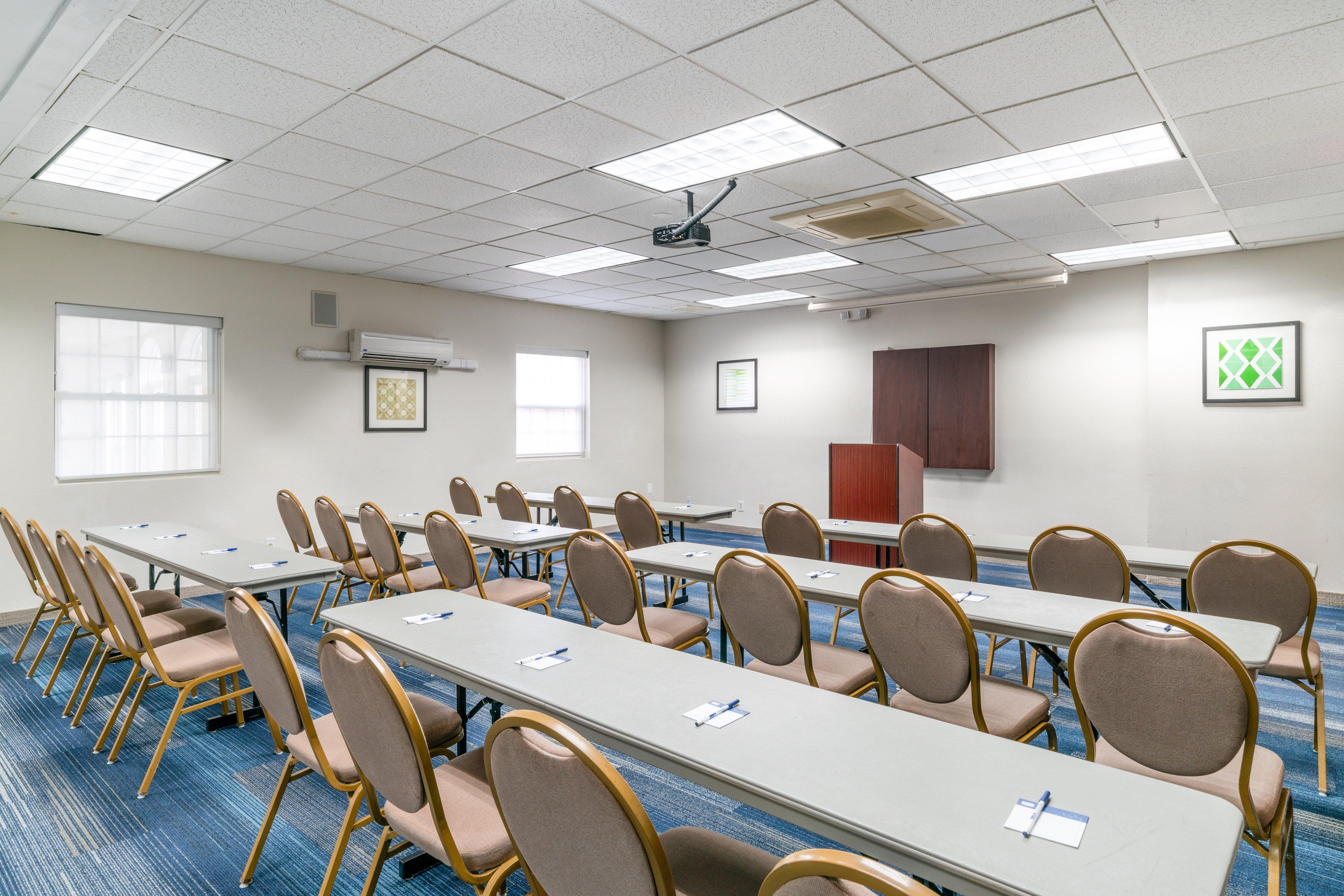 Holiday Inn Express Prince Frederick By Ihg Exterior foto